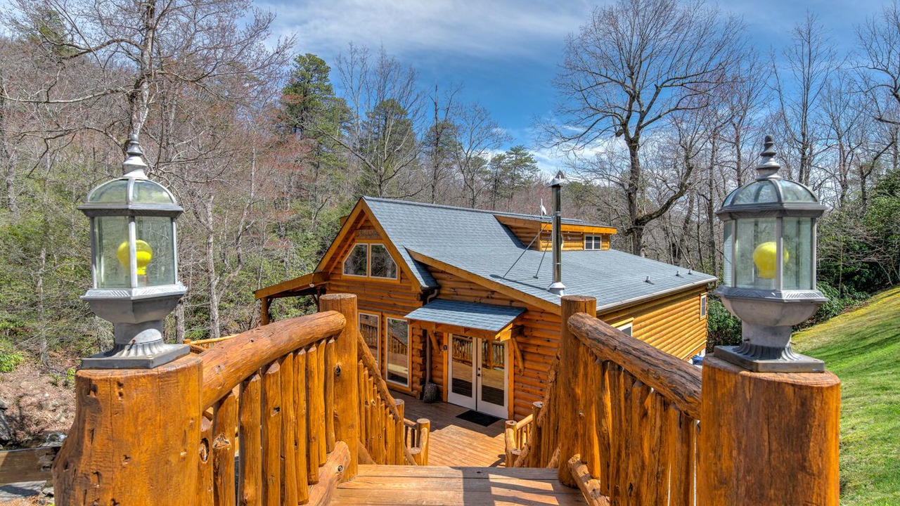 Photo of Outdoor in Black Mountain