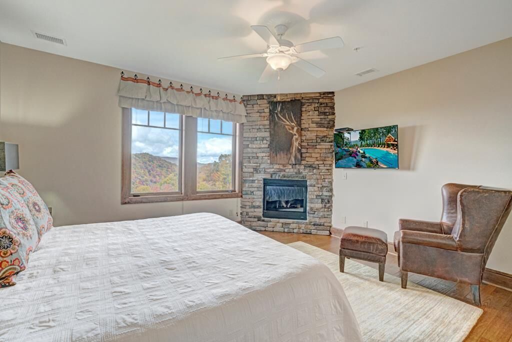 Photo of Livingroom in Boone