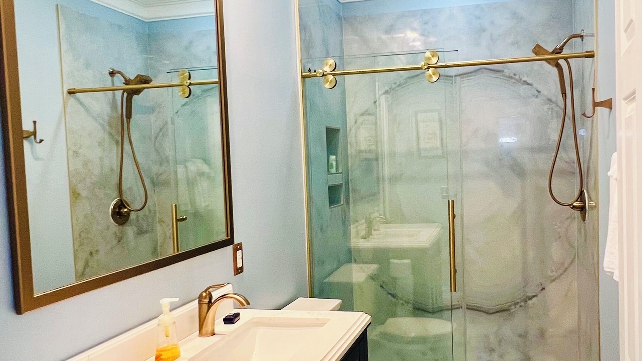Photo of Bathroom in Sunset Beach