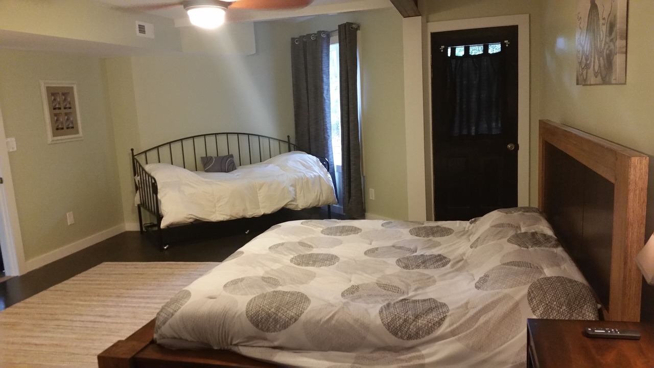 Photo of Bedroom in Southern Shores