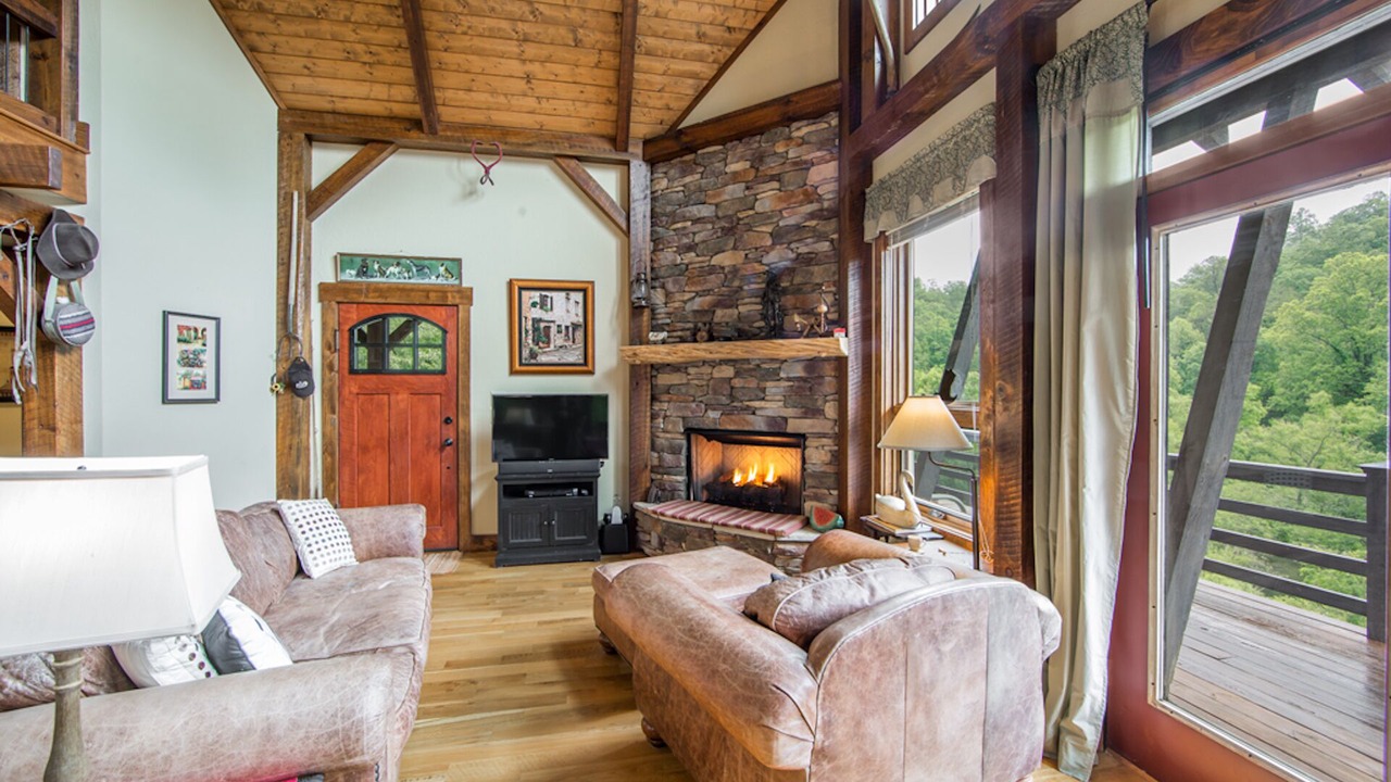 Photo of Livingroom in Brevard