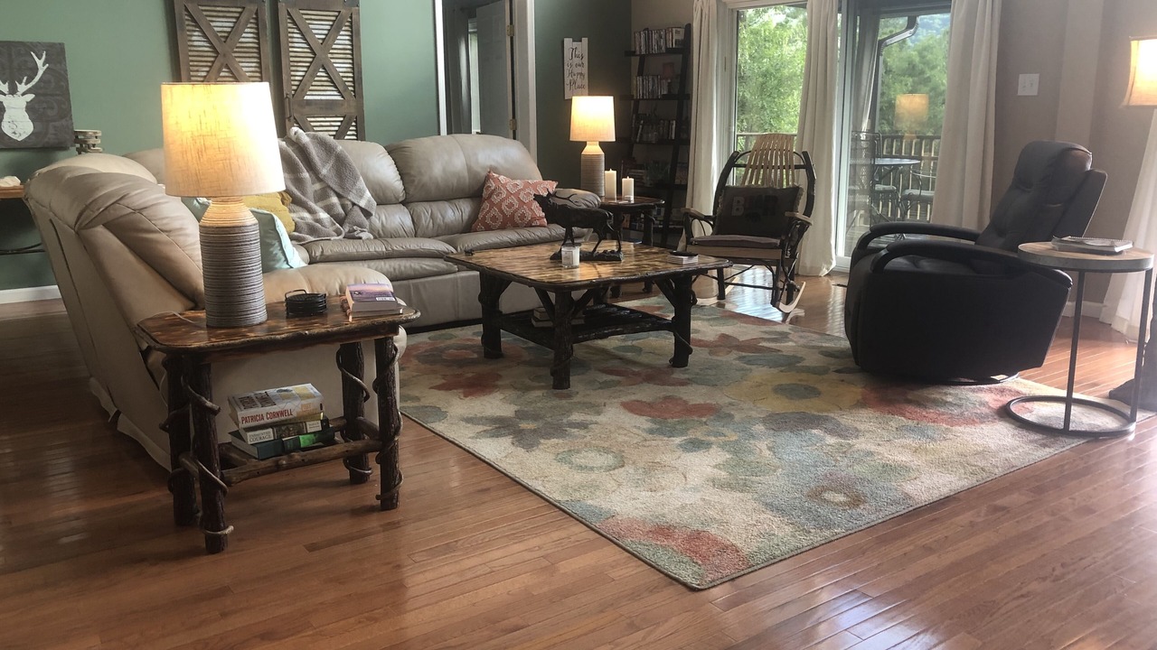 Photo of Livingroom in Sapphire