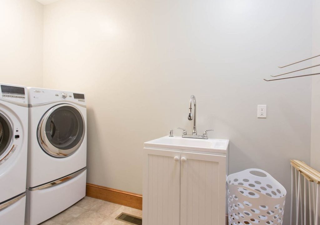 Photo of Bedroom in Chimney Rock