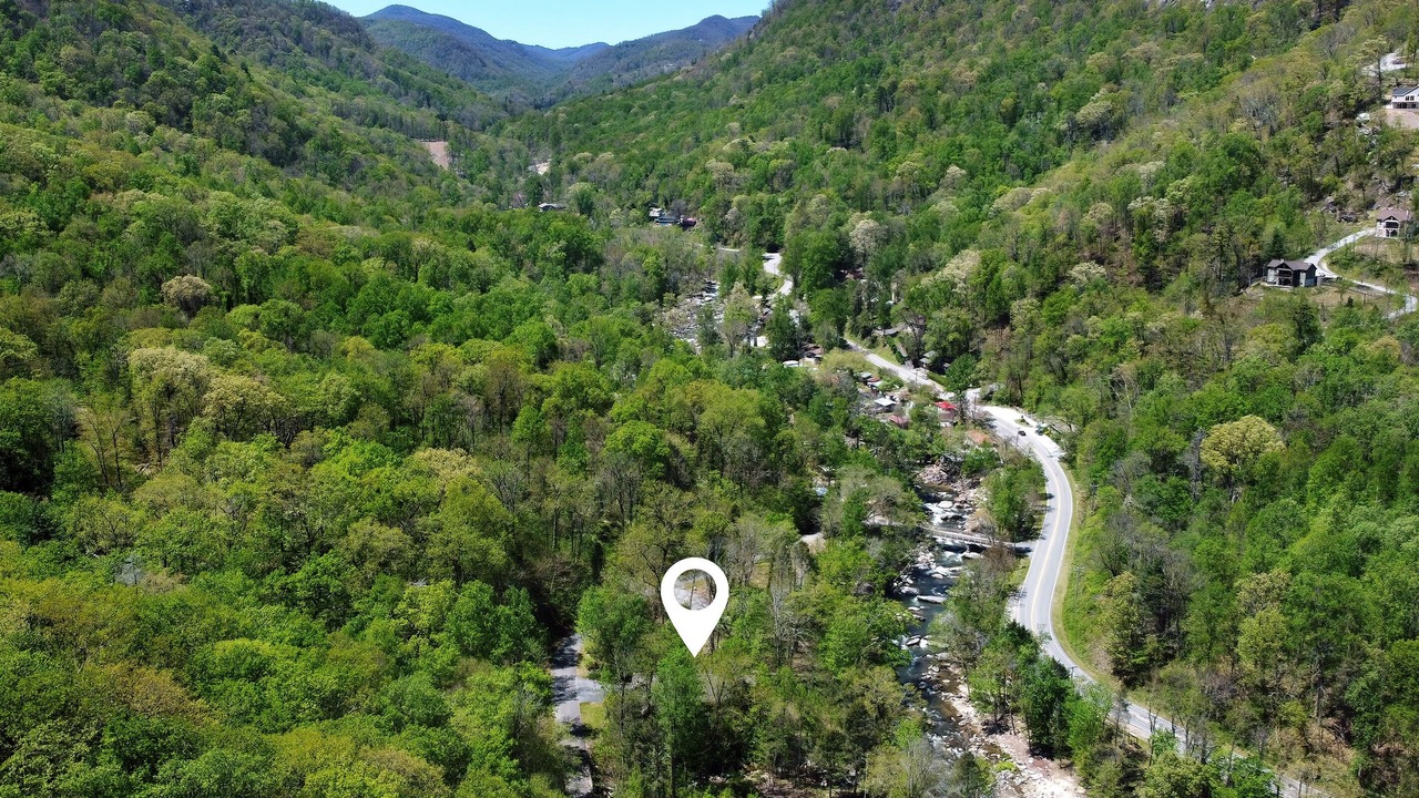 Photo of Others in Chimney Rock