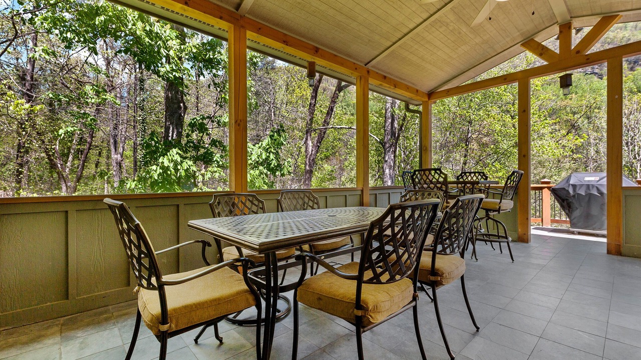 Photo of Outdoor in Chimney Rock