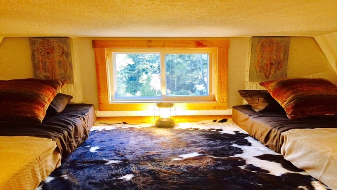 Photo of Bedroom in Almond