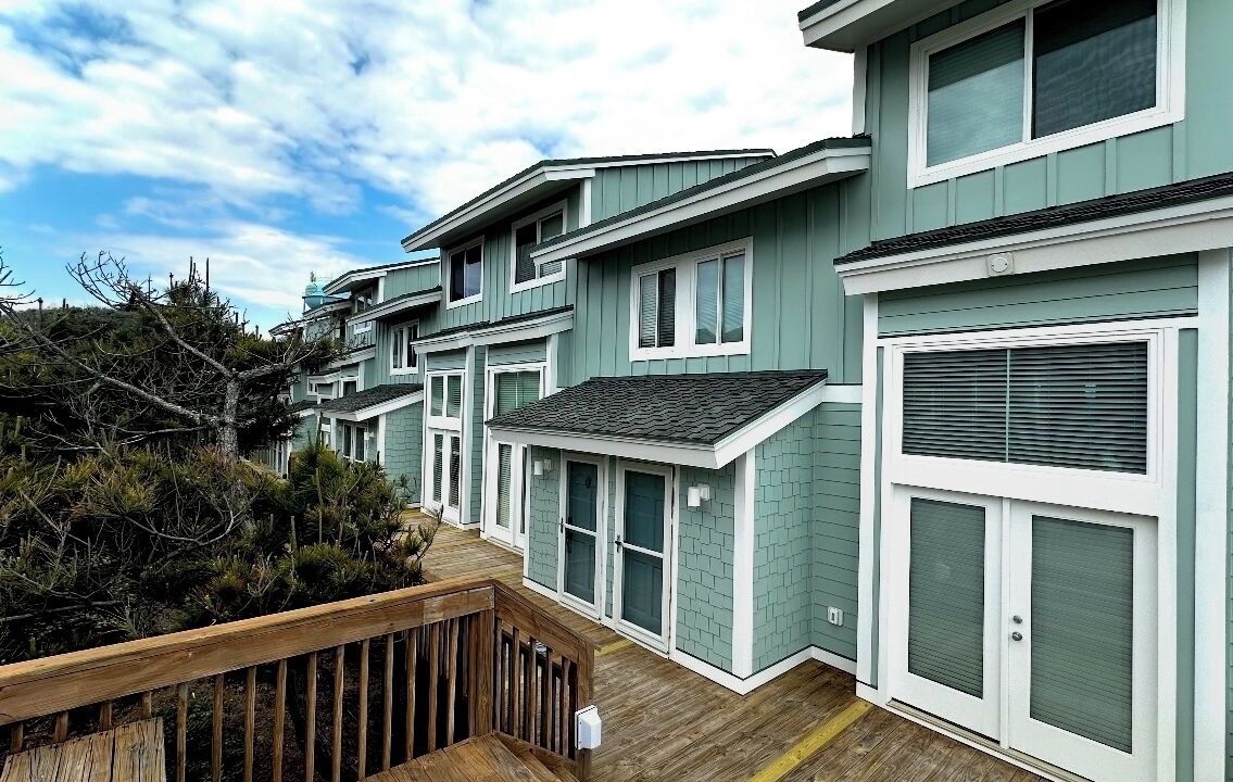 Photo of Others in Pine Knoll Shores