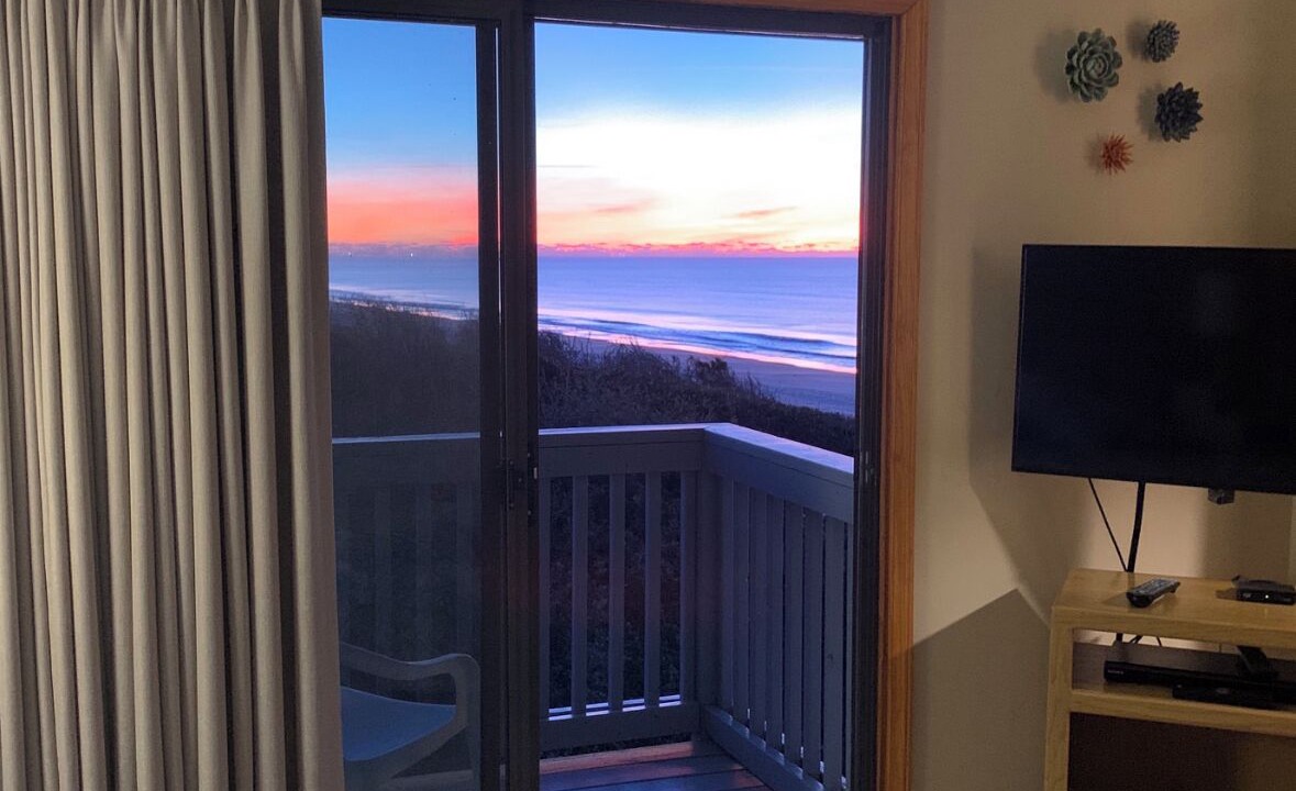 Photo of Others in Pine Knoll Shores