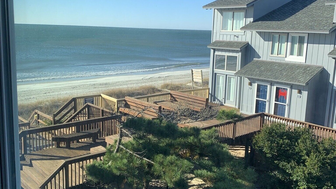 Photo of Others in Pine Knoll Shores