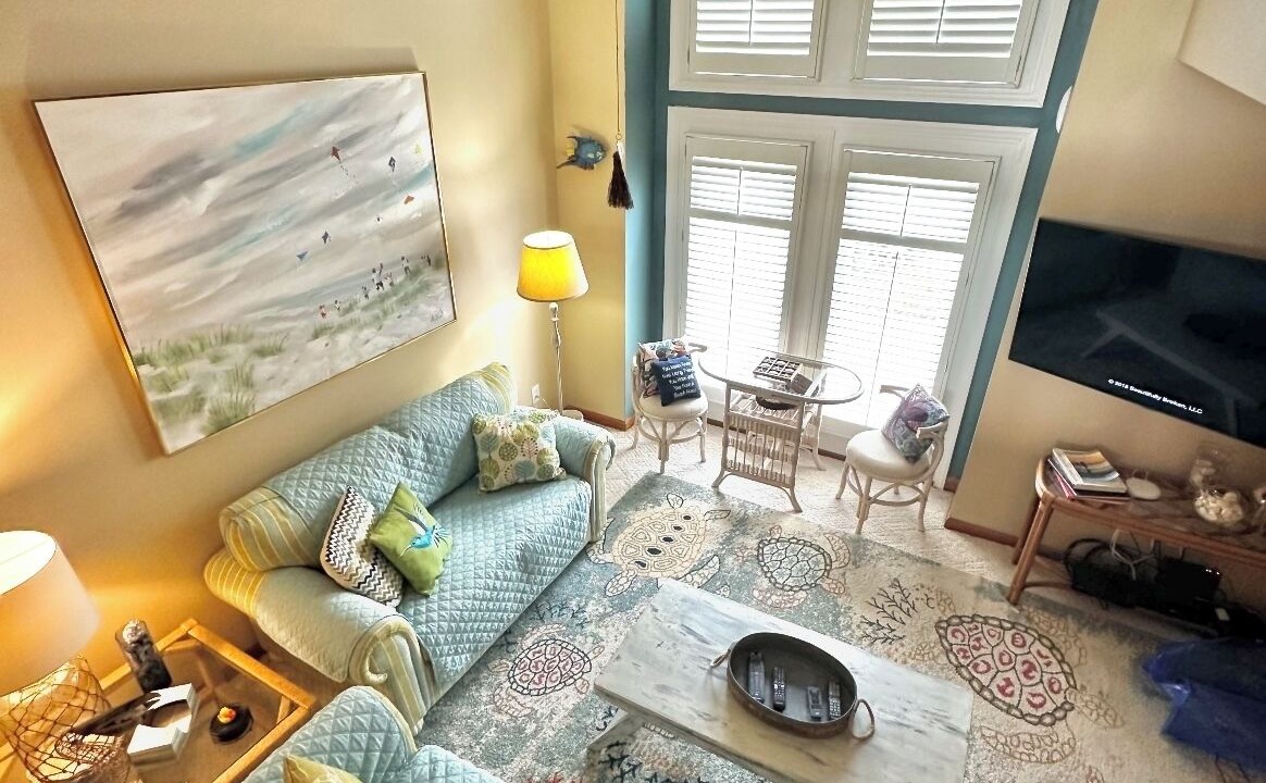 Photo of Bedroom in Pine Knoll Shores