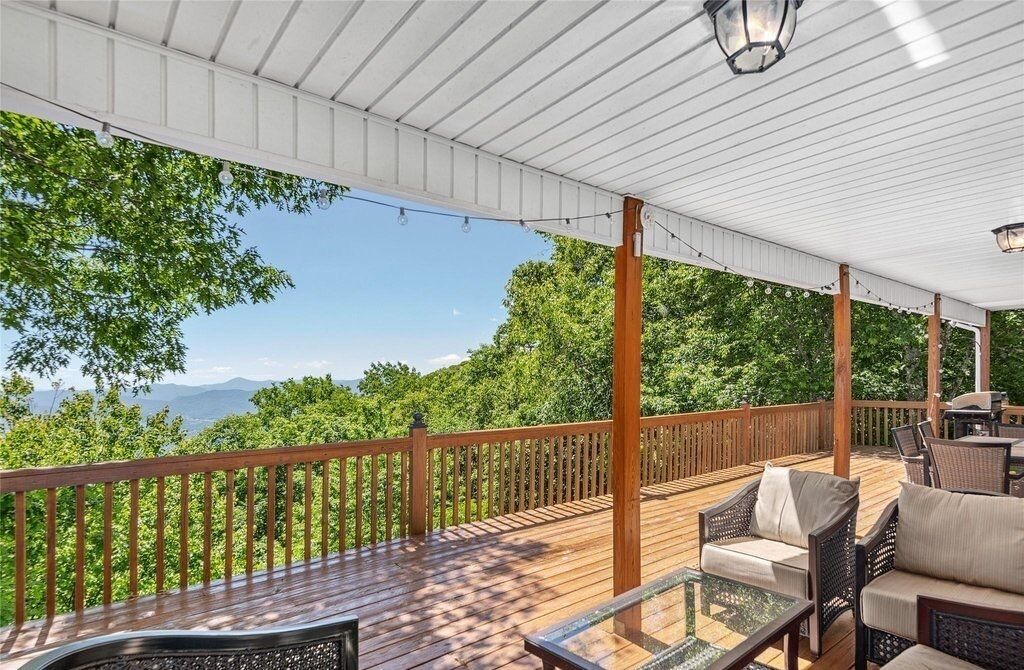 Photo of Patio Balcony in Maggie Valley