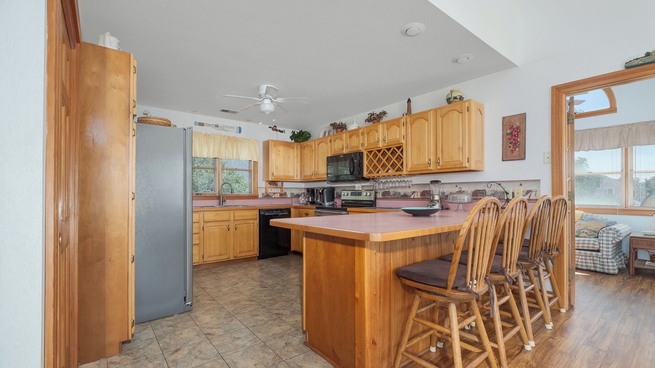 Photo of Kitchen in Monteray Shores
