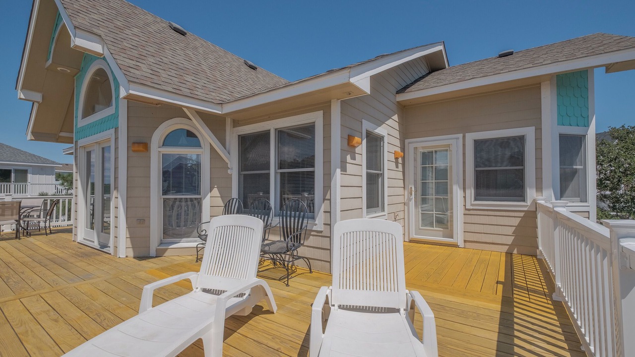 Photo of Patio Balcony in Monteray Shores