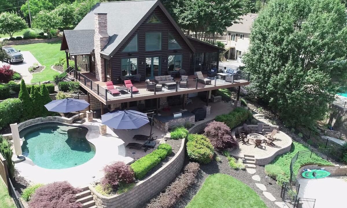 Photo of Outdoor in Lake Norman of Catawba