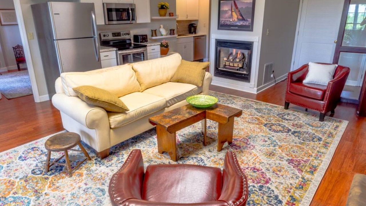 Photo of Livingroom in Woodfin