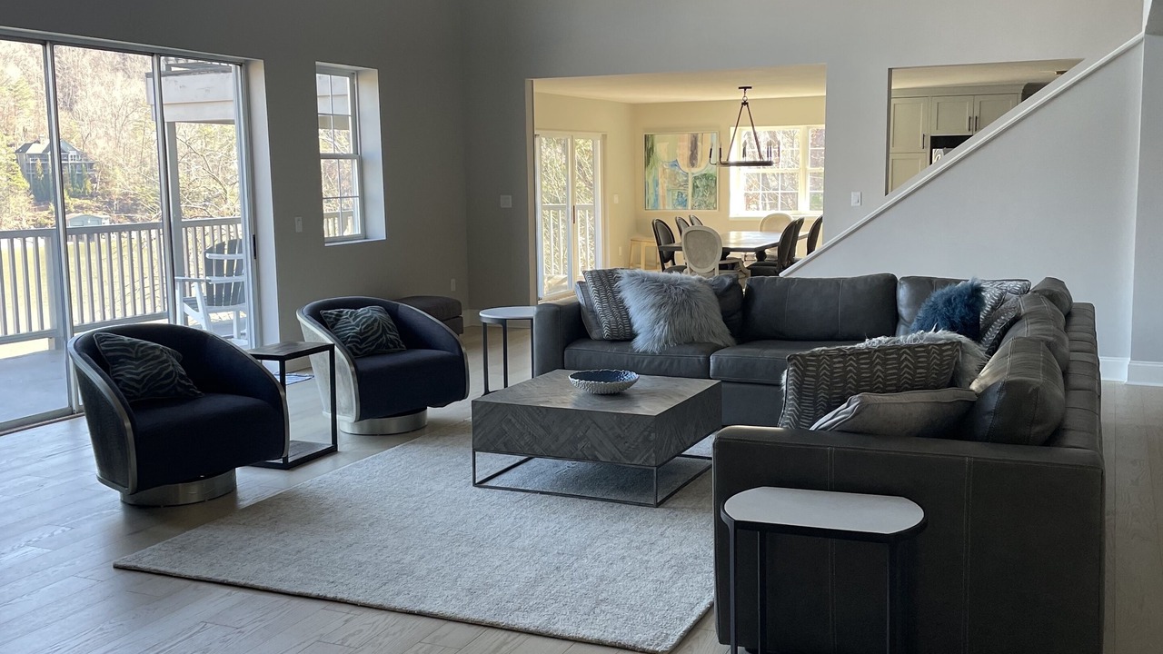 Photo of Livingroom in Lake Lure