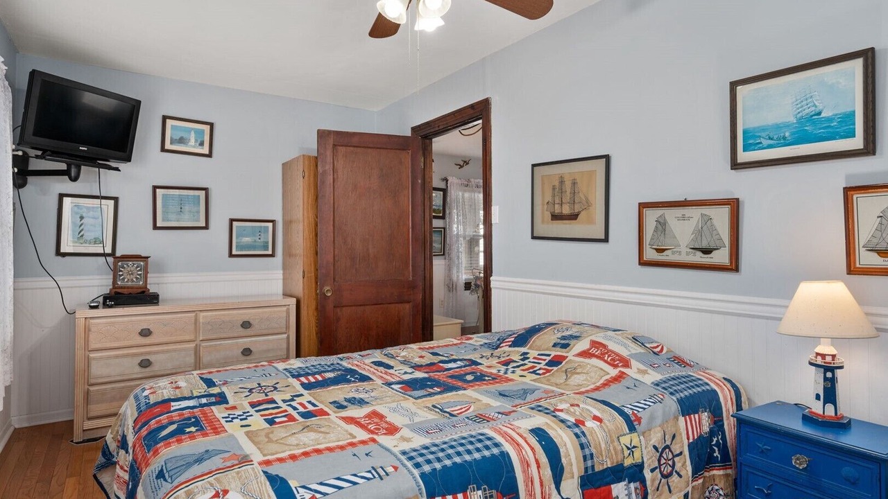 Photo of Bedroom in Nags Head