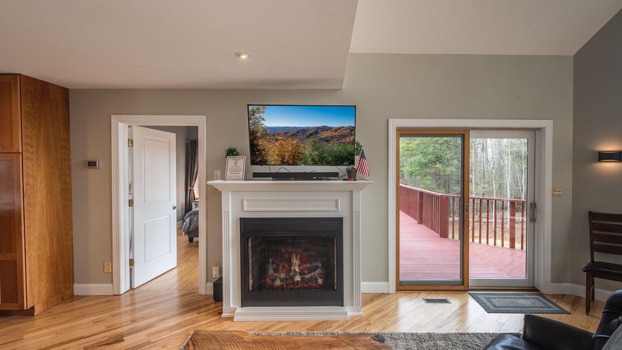 Photo of Livingroom in Fleetwood