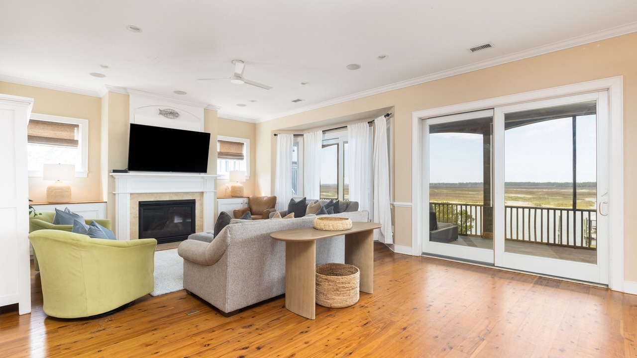 Photo of Livingroom in Folly Beach