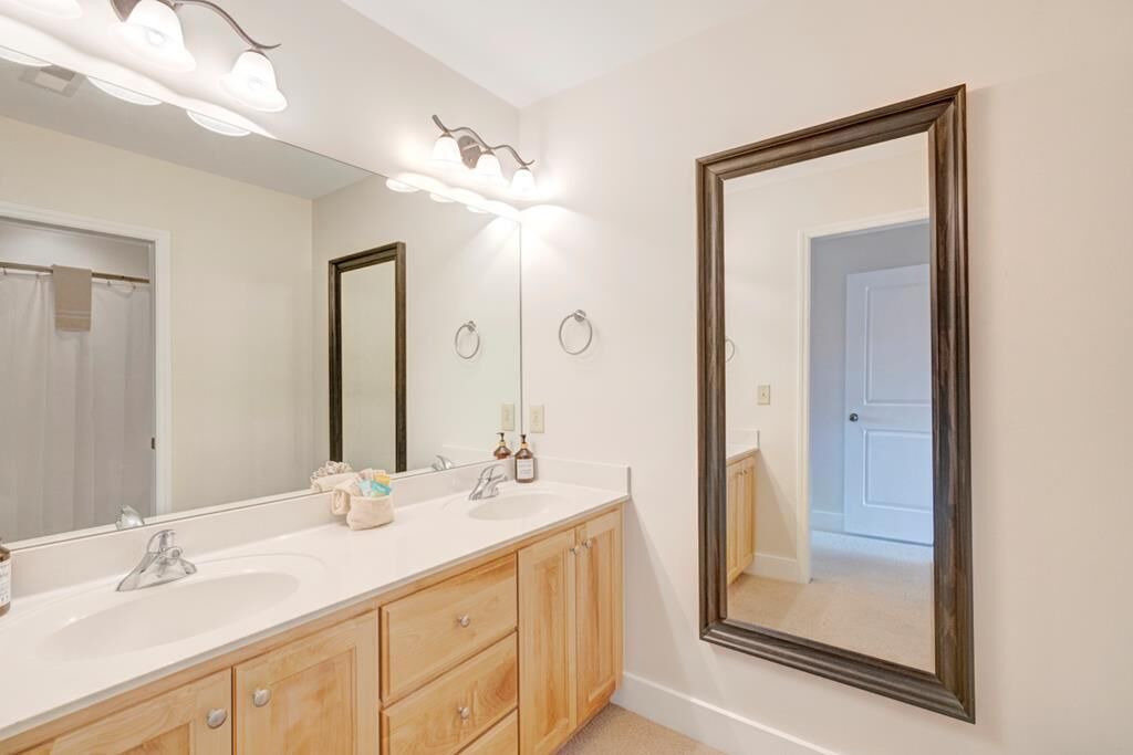 Photo of Bathroom in Foscoe