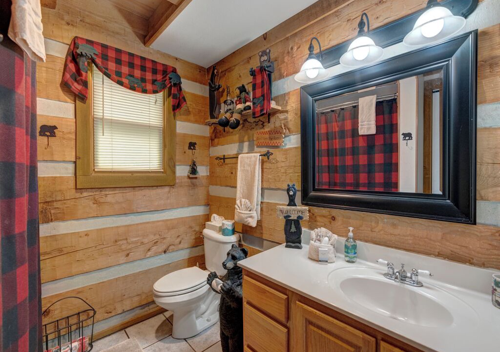 Photo of Bathroom in Banner Elk