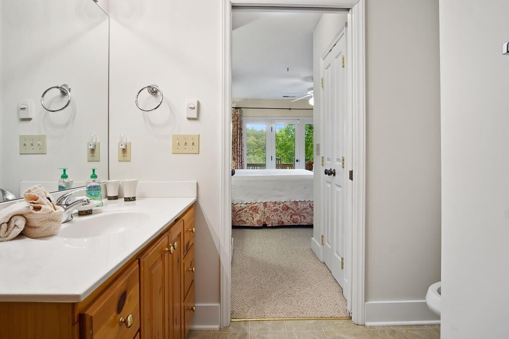 Photo of Bathroom in Foscoe