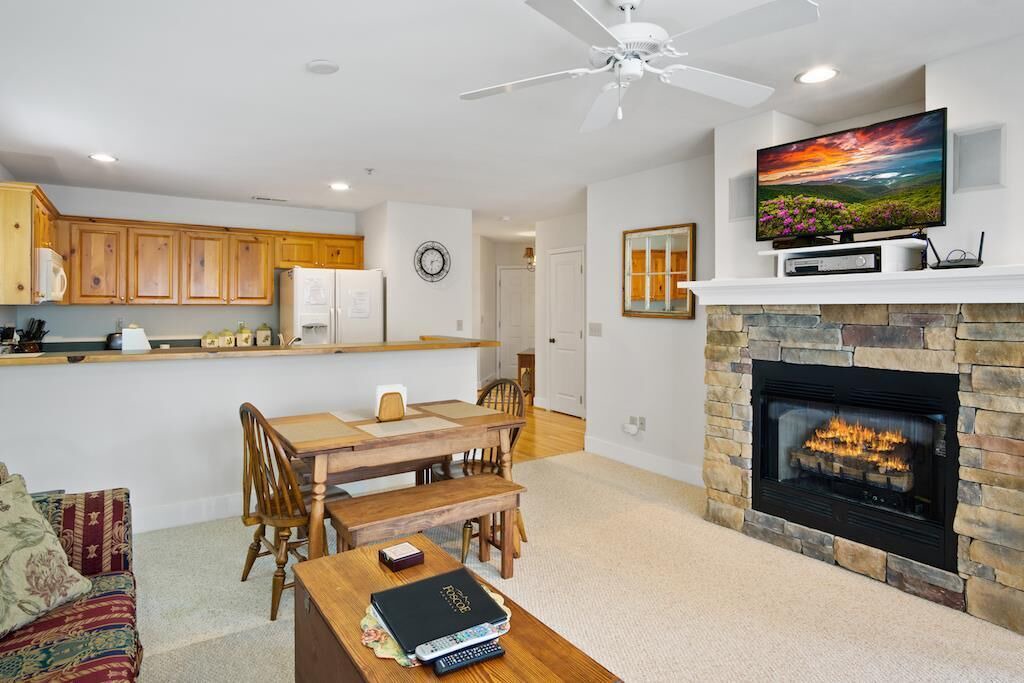 Photo of Livingroom in Foscoe