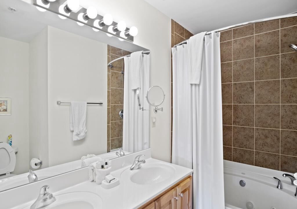 Photo of Bathroom in Foscoe