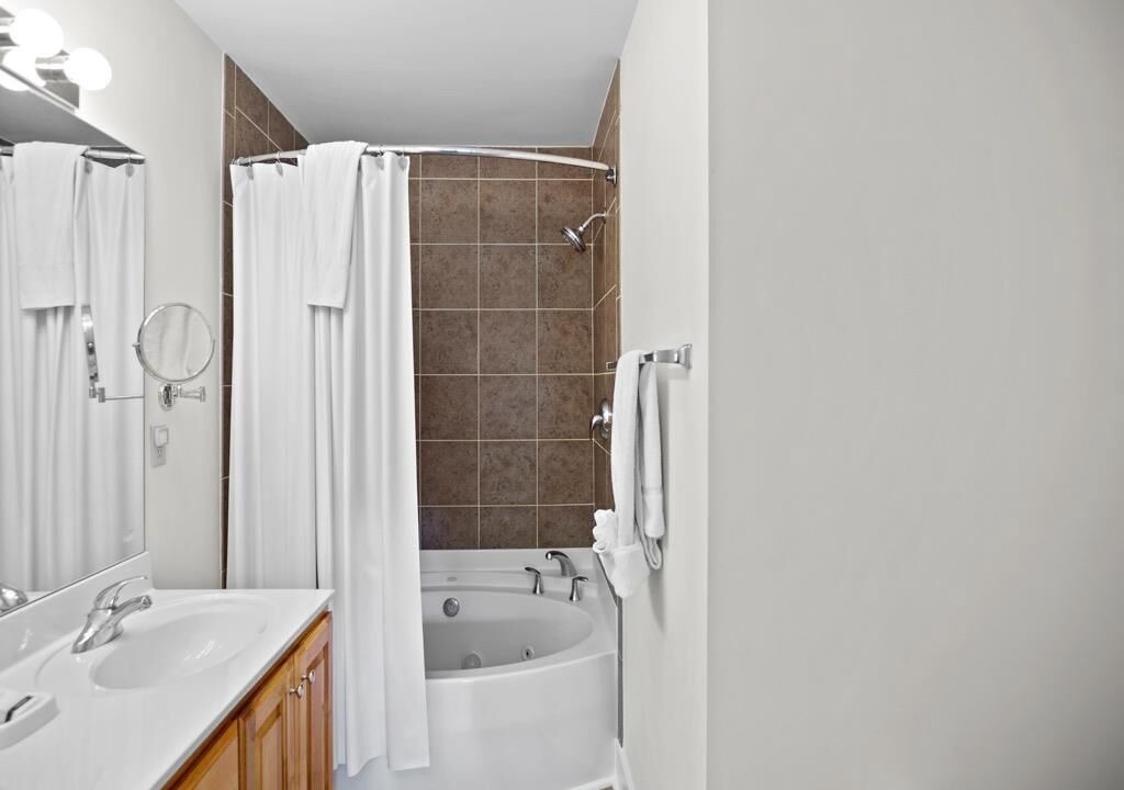Photo of Bathroom in Foscoe