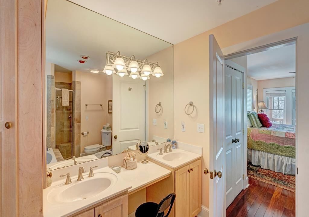 Photo of Bathroom in Foscoe