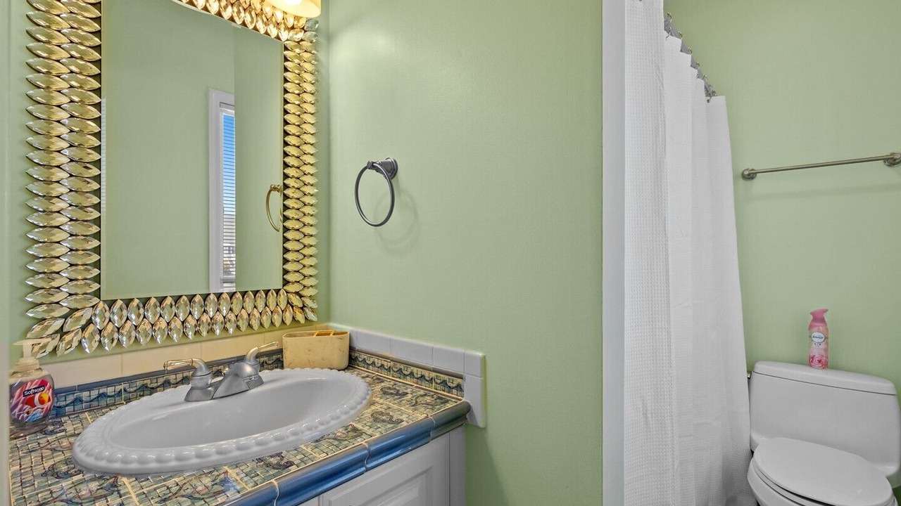 Photo of Bathroom in Emerald Isle