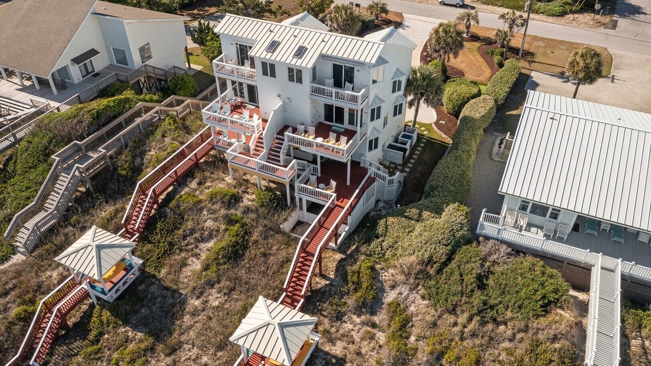 Photo of Others in Emerald Isle