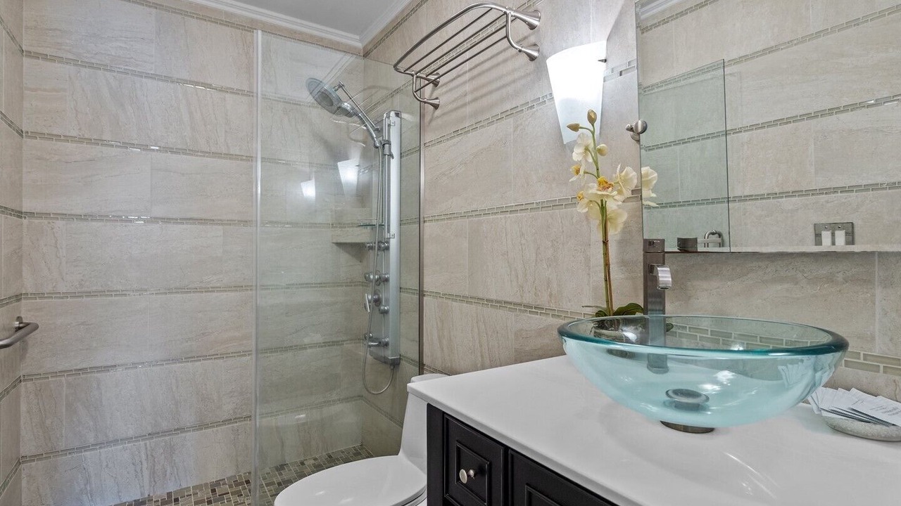 Photo of Bathroom in Emerald Isle