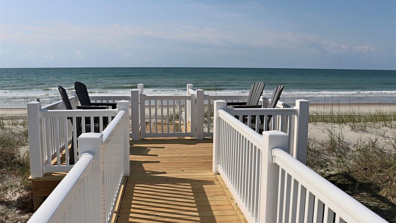 Photo of Others in Emerald Isle