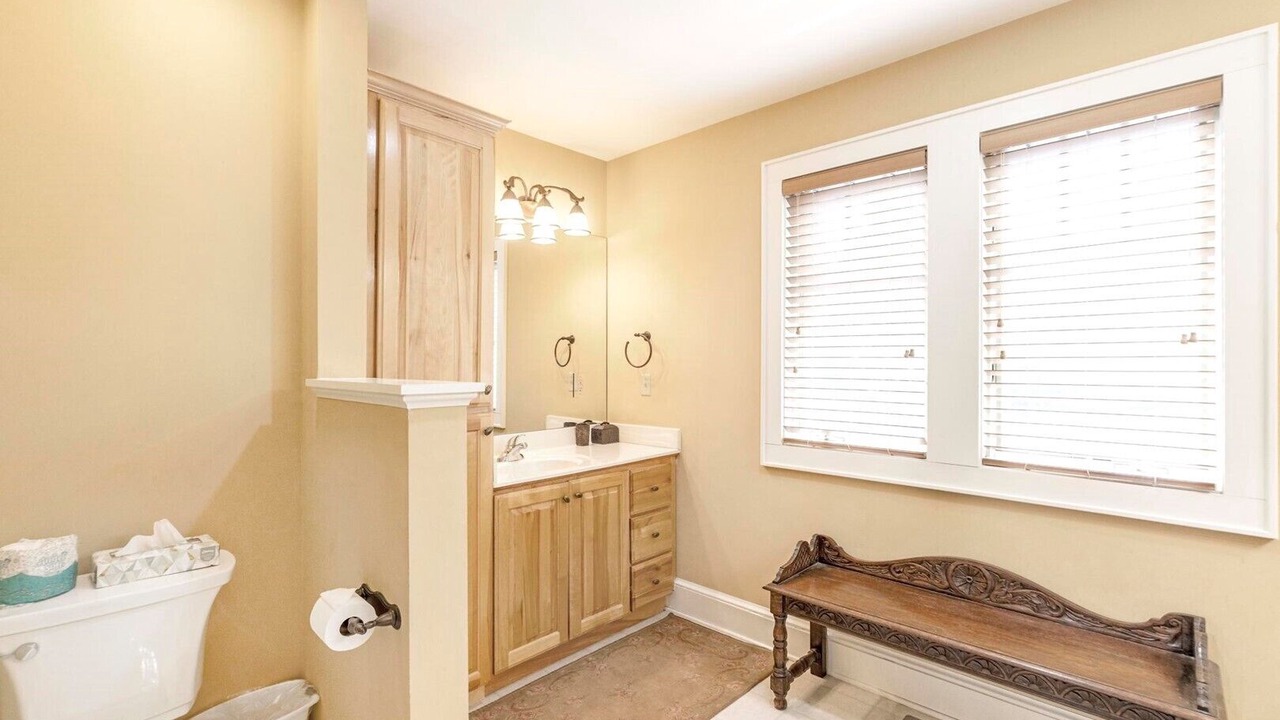 Photo of Bathroom in Foscoe