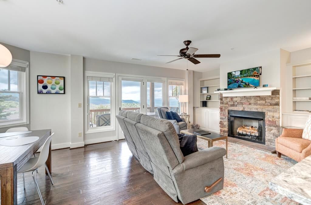 Photo of Livingroom in Banner Elk