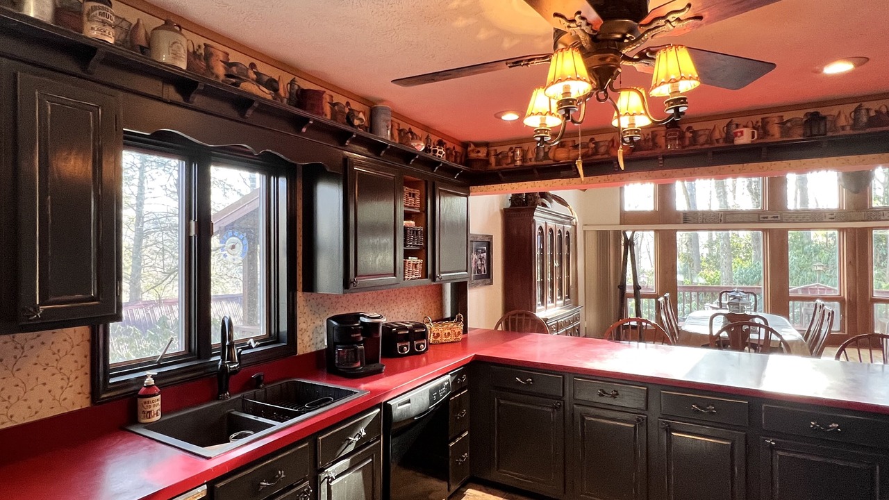Photo of Kitchen in Newland