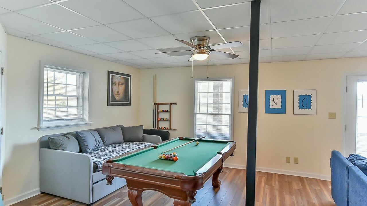 Photo of Bedroom in Leasburg