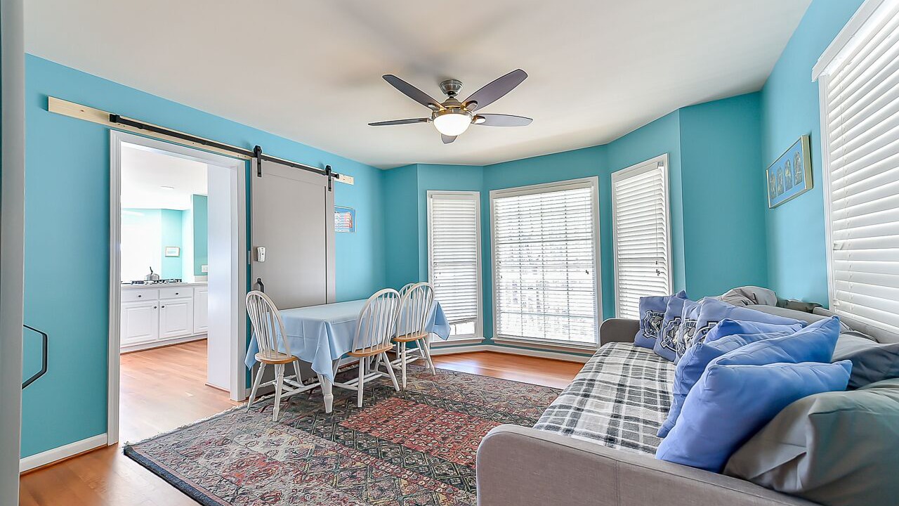 Photo of Livingroom in Leasburg