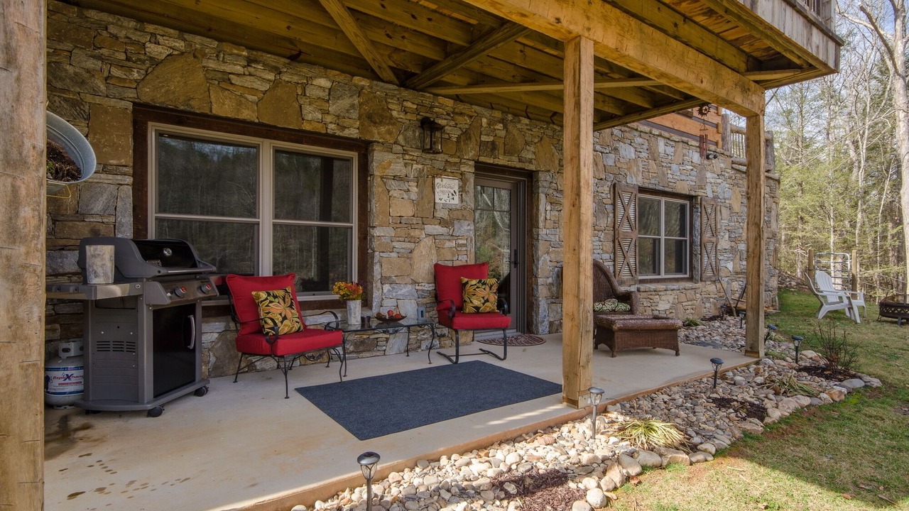 Photo of Patio Balcony in Waynesville