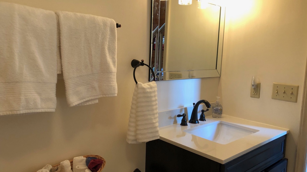 Photo of Bathroom in Marion