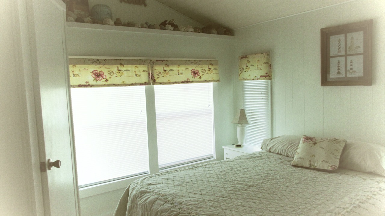 Photo of Others in Cedar Island