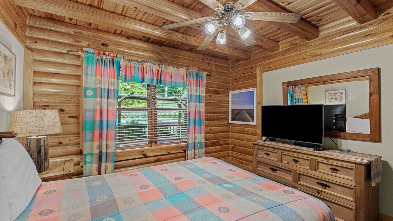 Photo of Bedroom in Banner Elk