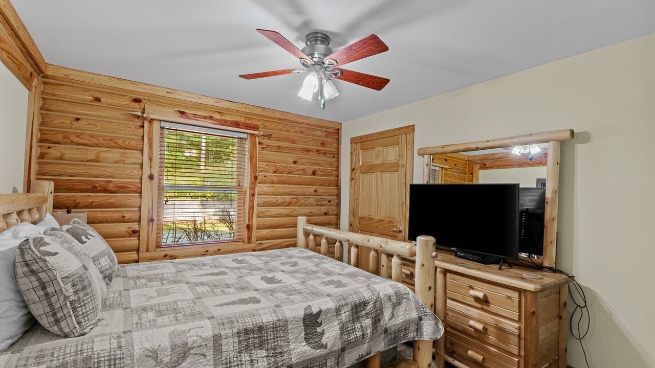 Photo of Bedroom in Banner Elk