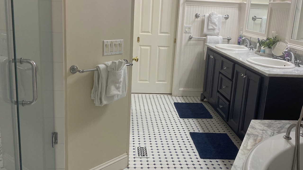 Photo of Bathroom in Palmetto Dunes
