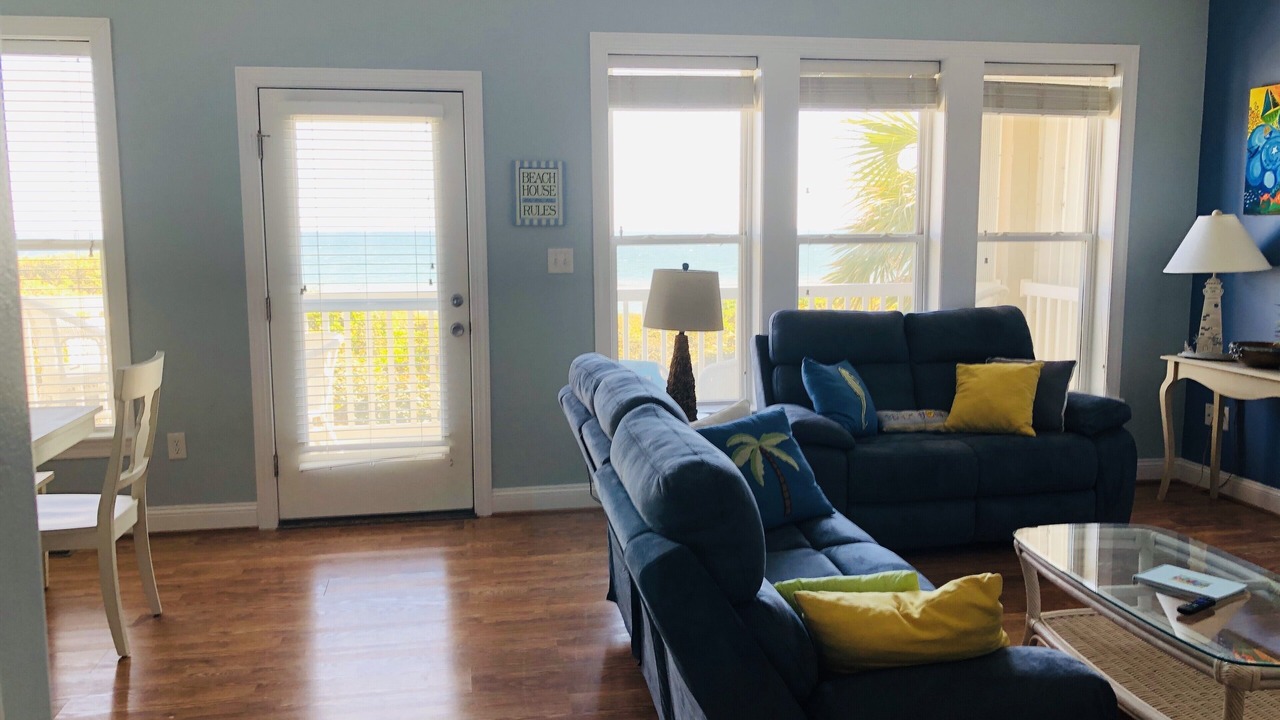 Photo of Livingroom in Indian Beach