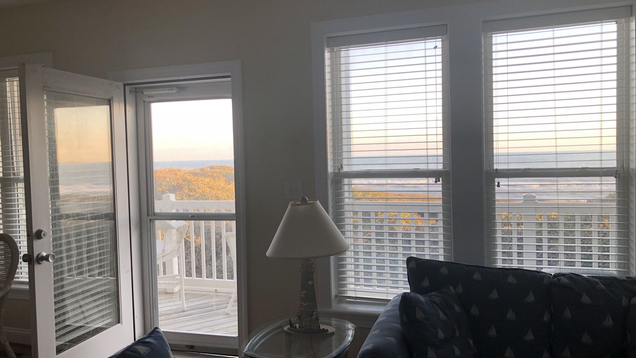 Photo of Livingroom in Indian Beach