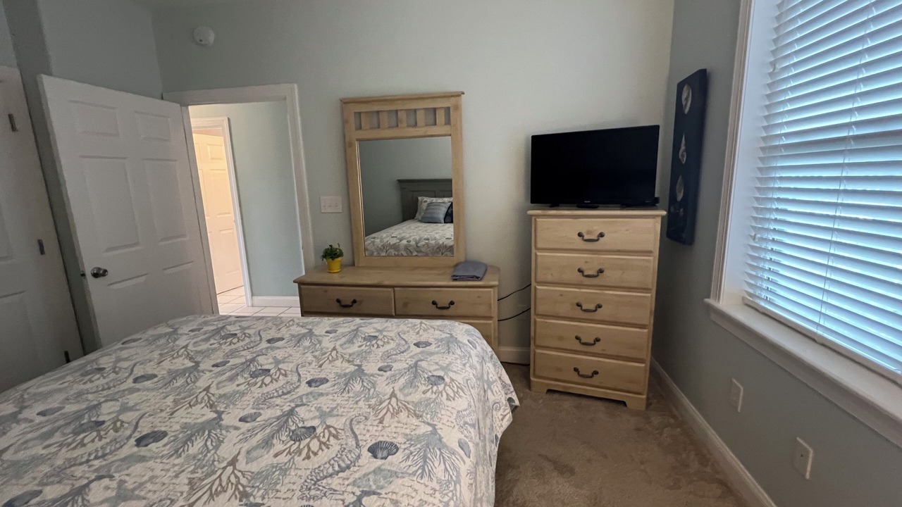 Photo of Bedroom in Indian Beach