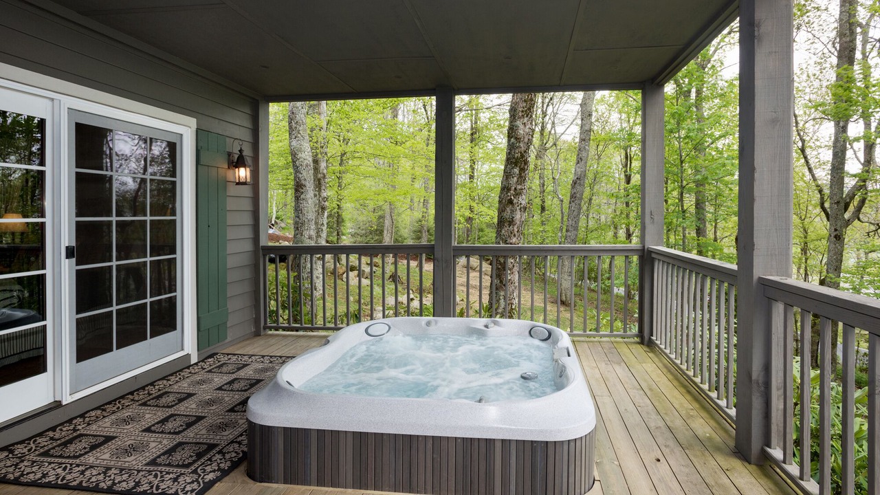 Photo of Outdoor in Linville Ridge