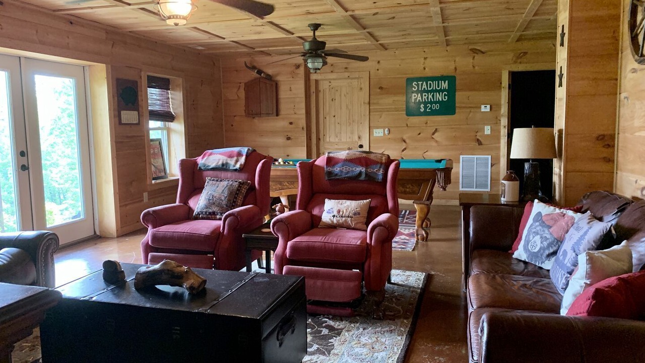 Photo of Livingroom in Lake Lure